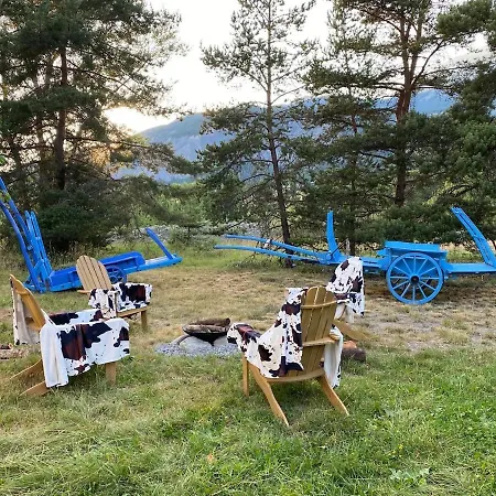 - Les Fermes De Celine - Barcelonnette シャレー Enchastrayes