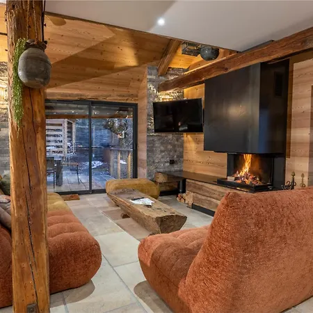 - Les Fermes De Celine - Barcelonnette * Enchastrayes