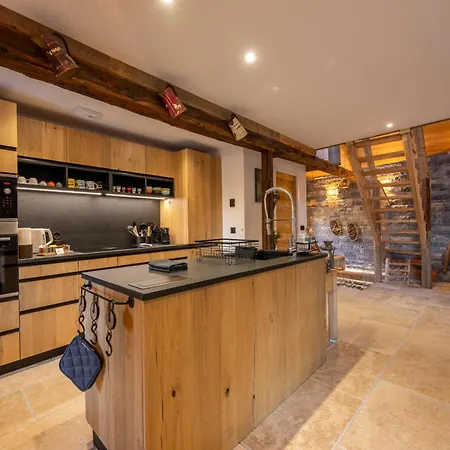 Chalet Les Fermes De Céline à Barcelonnette Enchastrayes