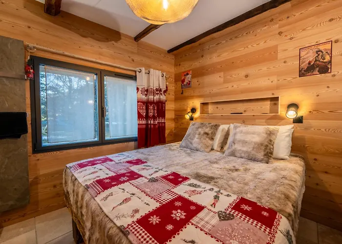 - Les Fermes De Celine - Barcelonnette Chalet Enchastrayes